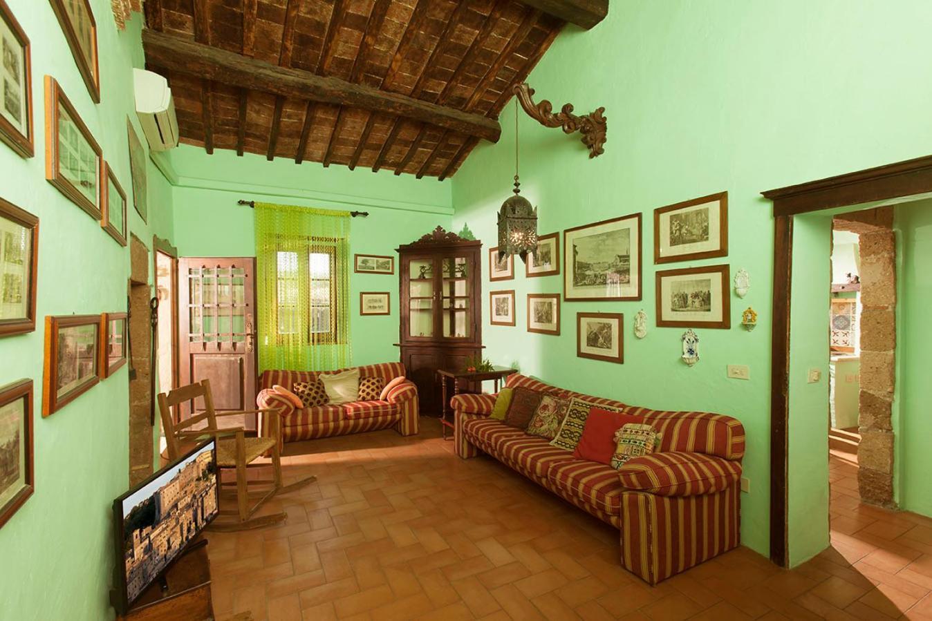 Hotel Della Fortezza Сорано Екстериор снимка